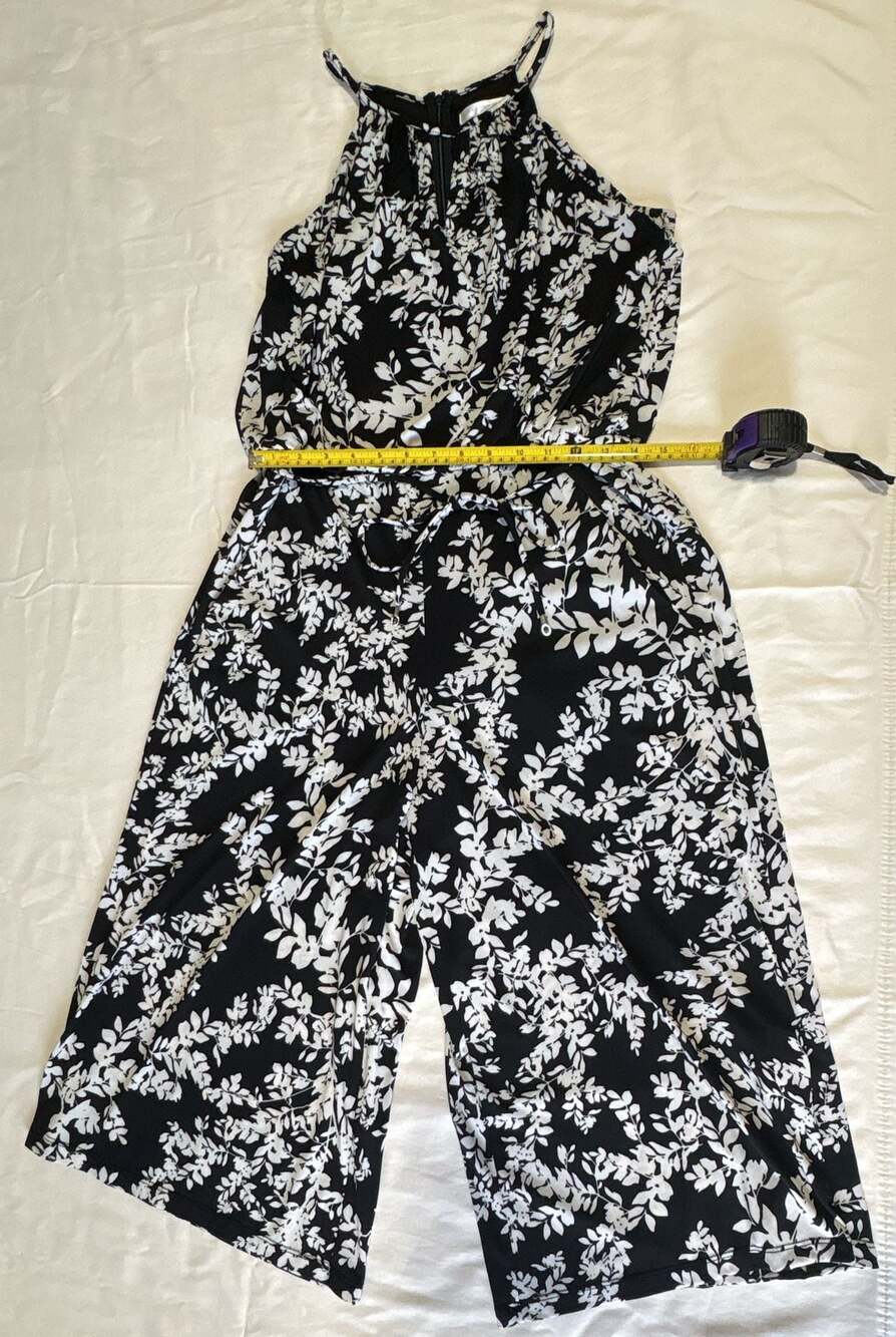 London Times Black White Floral Tie Waist Wide Leg Crop Jumpsuit - Picture 2 of 6
